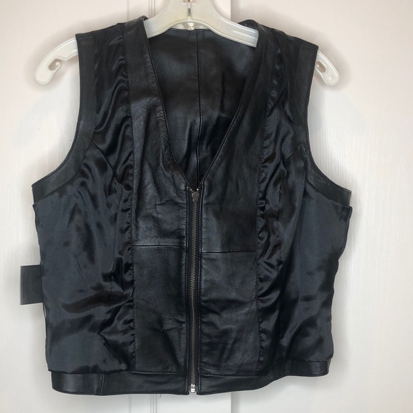 Wilson’s Leather Maxima Leather Vest. - Picture 9 of 13